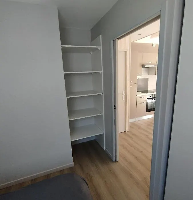 Maisonnette En Plein Centre Ville-1